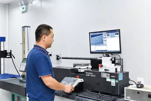 高精度长度测量仪